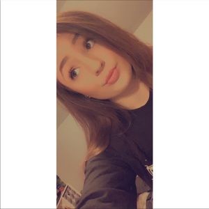 Meet your Posher, Shelbe